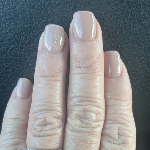 Snow Nails and Spa, nail salon in Fairfield, OH